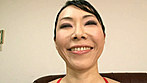 軟体ヨガ五十路美熟女 彩美ルリ子50歳 サンプル画像1