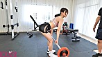 欲求不満な奥様の性欲と肉体美に迫る、一日密着ドキュメント。 秋広衣緒