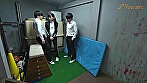 シーン1：地味な巨乳優等生めがねちゃん！体育倉庫で同級生二人に休憩なしの激突きに連続イキでぐっちゃぐちゃ