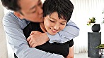 男性経験ご主人のみ！人生を変えたくて出演 超ウブ垂れ巨乳奥様 - Image 1