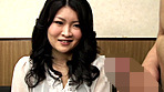 欲求不満の人妻に勃起チンポを見せるとどうなる！？ 3 サンプル画像21