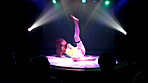 ストリップ劇場 美人ダンサーの本番ナマ板ショー 画像11