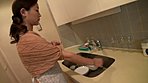 義父の介護 ～大爆乳100cmの嫁に中出ししてもうた～ 青山京香40歳 サンプル画像1
