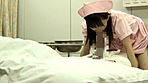 看護婦の献身介護につけ入り性欲の処理を懇願するデカチ○ポ患者たち 画像18