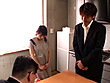 夫の前で抱かれたい女 旦那の目の前でハメられちゃった素人熟奥様が本気汁出して絶頂！ サンプル画像16