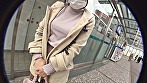 素人妻ナンパ企画！ 超早漏に悩む童貞くんの暴発改善のお手伝いしてくれませんか？ 母性愛溢れるママさんが童貞くんに濡れキュンしちゃって手コキフェラ発射＆生中出し！