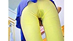 デカ尻ピタパンお姉さんの愛液交じりお漏らし失禁オナニー - Image 5