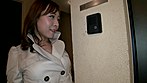 玄関空けたら突然シーメール アナタのお宅に、ドスケベシーメールを派遣します。 サンプル画像1