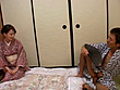 ビン勃ちチンポに欲情する美人仲居がいる温泉旅館 サンプル画像2