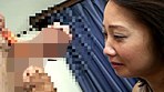 ママのいきなり手コキで射精したボク サンプル画像18