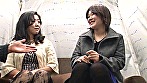 地味熟女はわがままボディ！ 主張しない生活感のあるおばさんを脱がしたら超絶エロギャップ！ 色気ムンムン！奇跡の豊満熟ボディに“イチモツ”ビンビン！！ 女盛り！現役熟女の生々しい絶倫セックス【ナンパ即ハメ】 12人4時間 サンプル画像18