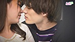 ホテル盗撮 欲求不満人妻が出会い系で知り合った年下男子と初めての不貞セックス 画像4
