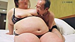 【爆体】142kg巨女・なつみさんの濃厚SEX！ガリおじ男優のネットリ攻めに絶頂！ 画像1