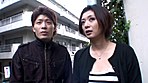 息子と一緒にAVを見たらムラムラしちゃった美人母 2 サンプル画像1