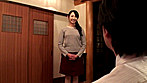 寝取らせ趣味に走る旦那に弄ばれるごく普通の従順な主婦たち サンプル画像5