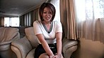 面接に来た中年オバサンに恥ずかしい衣装を着せてカメラテスト！ サンプル画像5