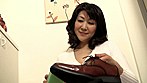 嫁の母 ～熟れすぎた淫欲 サンプル画像1