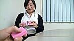 むちむちタイト制服の熟女を職場で生ズボ！4時間 サンプル画像1