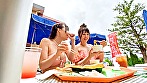 【プールナンパ】ゆるふわ地下アイドルがお股パッカ～ン騎乗位でスケベ覚醒！！商売道具のお顔に濃厚ザーメン大量顔射☆ - Image 2