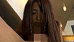 撮影場所は渋谷の某カフェ！ナンパした現役女子大生を店内で全裸にさせたらSEXまでできるか！？ サンプル画像18