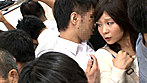 満員電車で偶然股間にあたる姉の柔らかい尻にボッキ暴発してしまった弟 弟チ○ポに欲情し思わずお掃除フェラまでしてしまい挿入もガマンできない姉 サンプル画像12