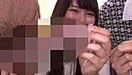 うぶな素人娘がハニカミ測定！街でデカチンを探してこい対決！！連れて来た一般男子のチ○ポサイズで勝負！勝てば賞金！負けたらデカチンを･･･ サンプル画像9