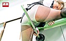媚薬が効きすぎて職場アクメ！ 2 オナニーを我慢できずガニ股でイキ漏らすガクブル美脚OL サンプル画像15