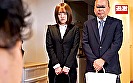 クレームをチャラにする代わりにやらされた唾液手コキのグチョグチョ音に興奮しパンツを濡らした謝罪女 - Image 15