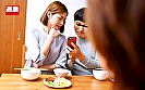 親戚のエロガキにスカートもぐりクンニされ夫がいる至近距離でイってしまった叔母さんは挿入も拒めない 7 中出しSP - Image 9