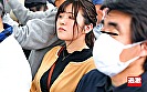頑なに乳首を隠す巨乳女子の両手が感じてノーガードになるまでオイル揉みしまくれ！