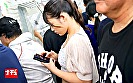 ミニスカ生足羞恥 8 短いスカートをめくってバックからやりまくれ！ - Image 9