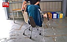 シーン8：同じマンションに住む無防備な透けパン美尻女に浣腸をぶち込んだら我慢できず着衣噴射 3 ゴミ捨て場にきた細身女