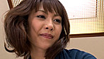 上司の妻は色情狂い 堀口奈津美 サンプル画像1