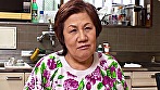 「こんなおばあちゃんなのに興奮しちゃったの？」目の中に入れても痛くないほど孫を溺愛する祖母は乾いた閉経マ○コに孫の勃起チ○ポを挿入されたら気持ちイイ？ 2 サンプル画像1
