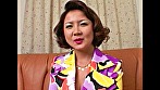 おばさん連れ込みナンパ 初めは抵抗してたくせに脱がしてみたらいつでも抱かれてもいいようにアソコをパイパンにしている四十路の奥さんたち サンプル画像5