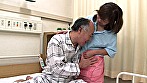 優しいおばさん介護ヘルパーのエロ過ぎる実態！！ 体は不自由でも性欲旺盛な熟年同士の濃厚交尾 サンプル画像9