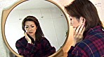 （息子のチンチンで感じる訳ないじゃない）と思っていても体は正直･･･ 腰が勝手に動いちゃって止まらない サンプル画像17
