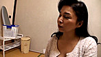 上京していく息子に母が別れの筆おろし･･･ サンプル画像21