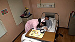 ガチ検証 看護婦編 意外に真面目な看護婦ほど、お願いしてみたら、溜まった性欲を解放してくれる！？ サンプル画像18