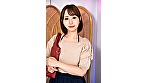 人妻限定高級エステサロン 無料体験チラシを持ってきた人妻 ゆきねさん - Image 1
