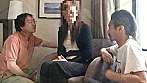 「こんな団地でおばさん口説いてどうするの？」平凡な生活で女を忘れた奥さんでも白昼堂々ナンパされたらうれしくて結局ヤっちゃった！！ 2 サンプル画像15