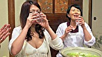 未亡人下宿？ 谷間も貸します 16