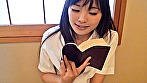 え？ソレで？ナンでもオナニーの道具にしちゃう淫乱美少女！ 神田やよい 画像1