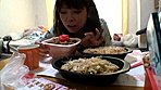 大食いガールのキュートな重量便 サンプル画像10