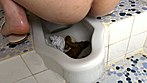 和式便所 全裸脱糞 画像21