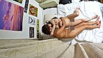 デカチン学生が巨乳美熟女を部屋に連れ込んで中出しまでしちゃった様子を盗撮したDVD 30人8時間 サンプル画像10