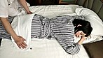 マッサージのつもりが･･･イカされ果てる浴衣姿の人妻4人 40