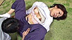 農村で働く熟母スペシャル 谷間から覗く熟れたカラダ･･･ 22