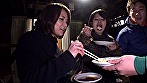 スキー場素人ナンパ ゲレンデ女子を酔わせて乱交！ サンプル画像2