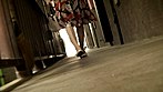 素人四畳半生中出し 111 人妻 小梅 31歳 サンプル画像1
